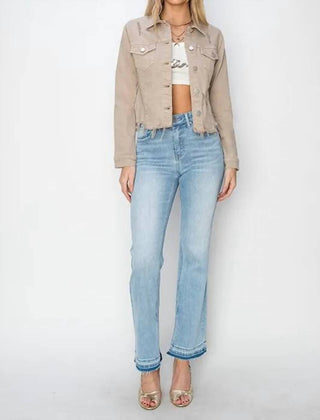 Risen - Jaqueta jeans cropped com botões e bainha crua tamanho grande plus size