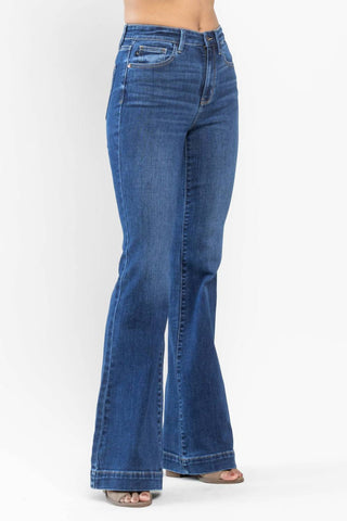 Judy Blue - Calça Jeans Flare Cintura Alta