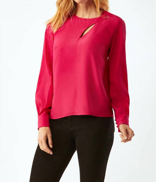 Blusa Swinton com decote fenda cru