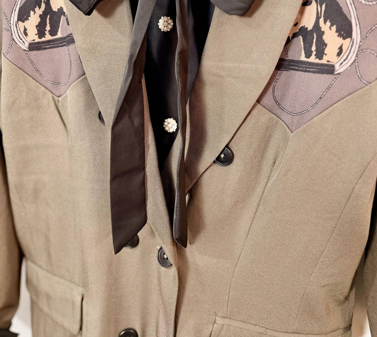 2Flyco - Women's Give 'em Hell Tailored Blazer