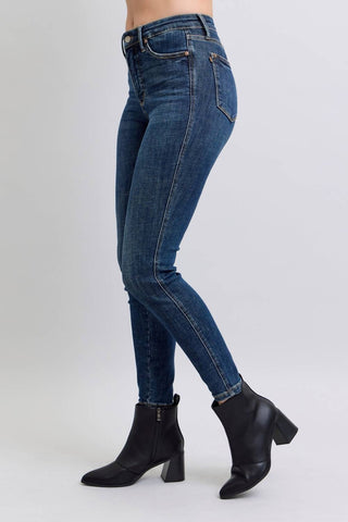 Judy Blue - Calça Jeans Skinny com Controle de Barriga