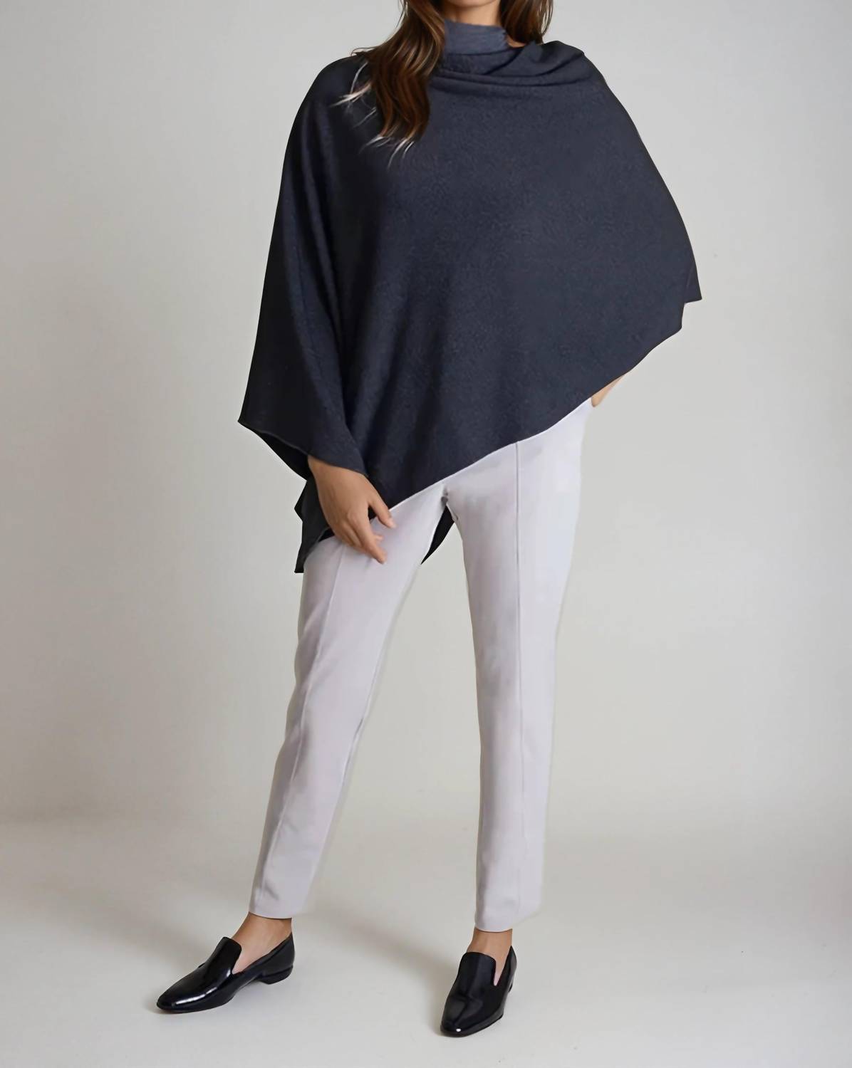 Buki - Tech Poncho