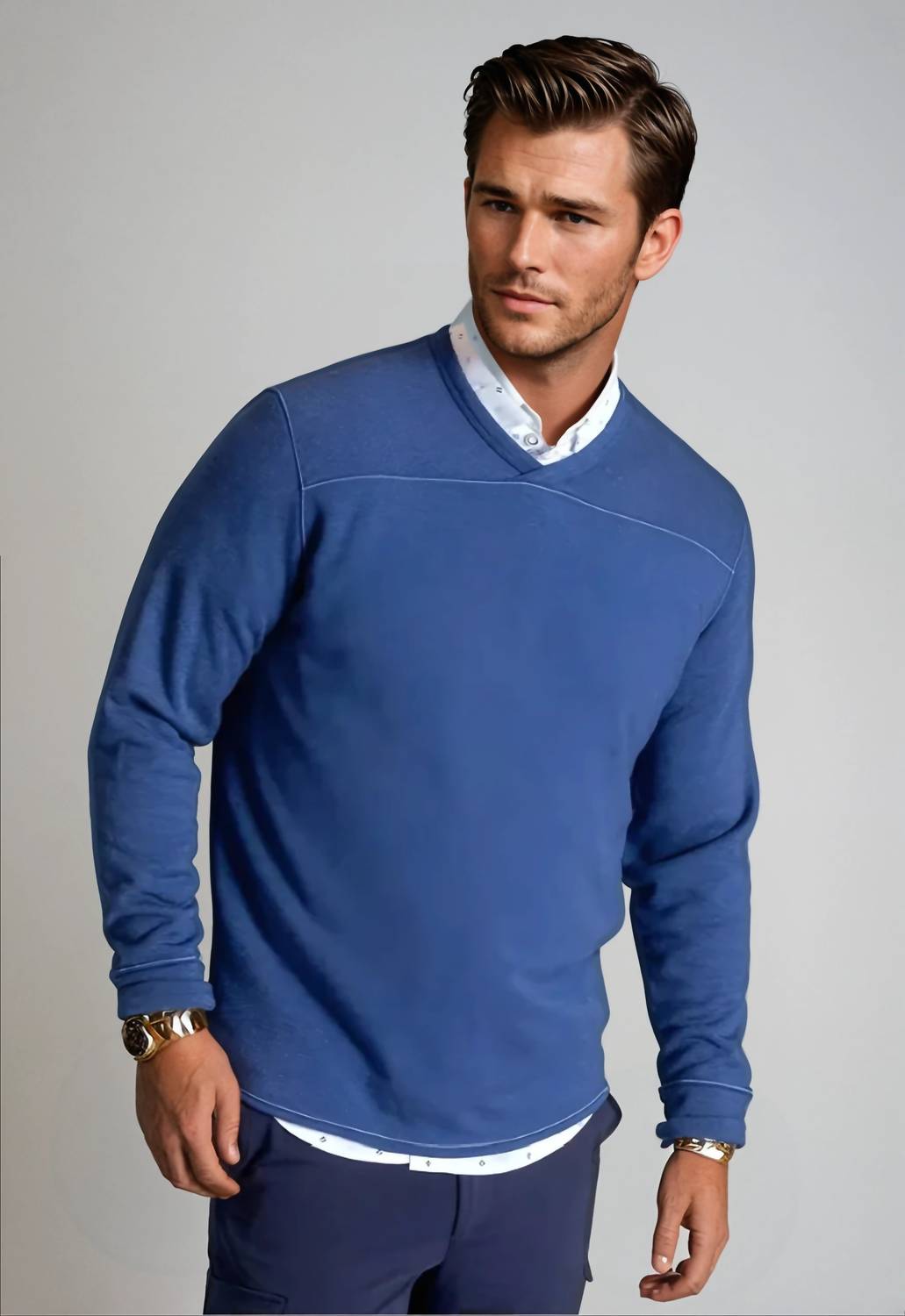 Buki - Rugvee Pullover V-neck Sweatshirt