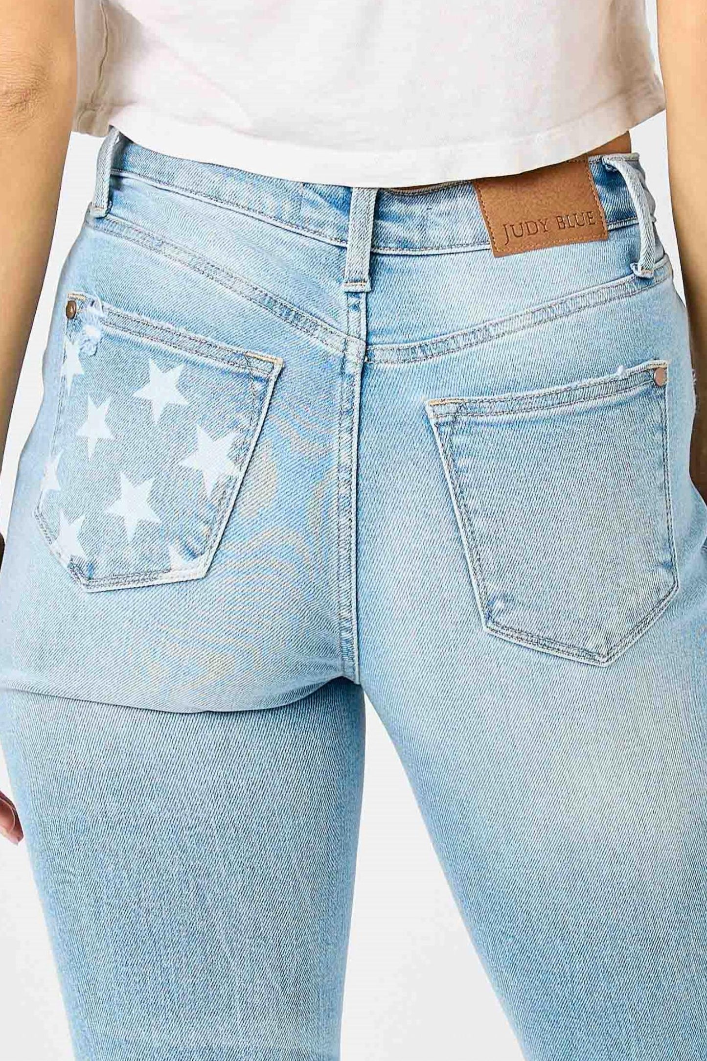 Judy Blue - Boyfriend Mid Rise Star Pocket Jeans