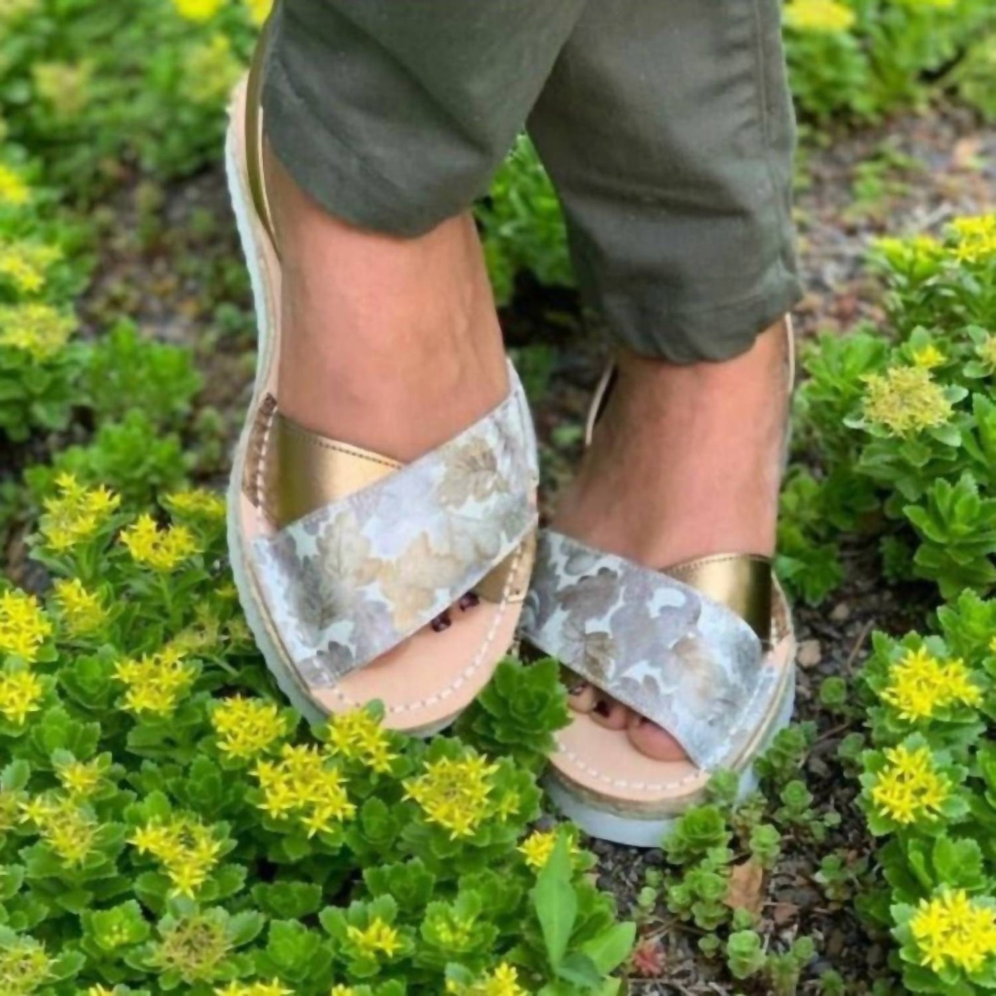 Numa By Spanians - Woemn's Crossed Platform Sandals Narrow Outlet