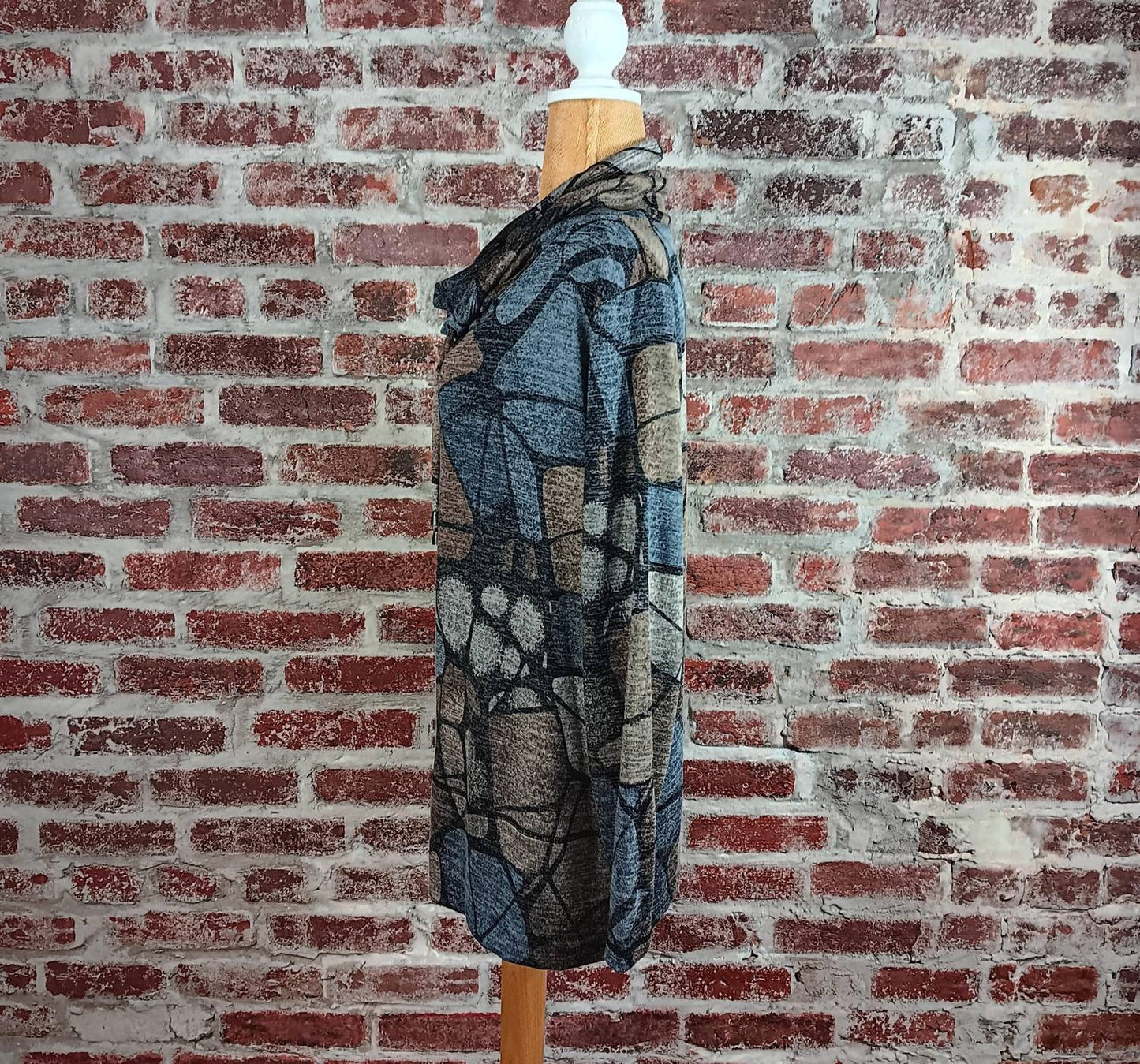 L. Hamrick - Women's Drawstring Cowl Neck Pullover Top