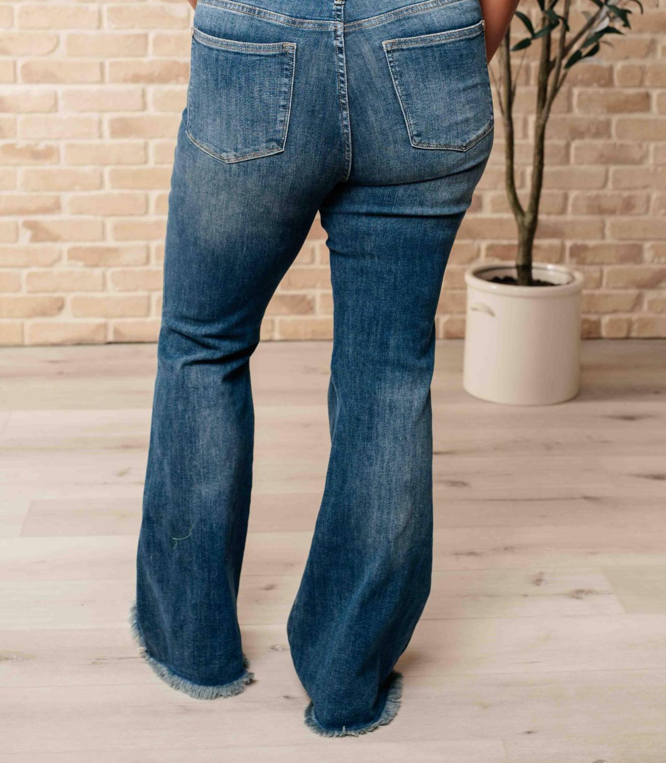 Judy Blue - High Waist Control Top Frayed Hem Flare Jeans