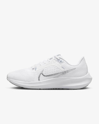 Nike - Tênis de corrida de estrada feminino Pegasus 40