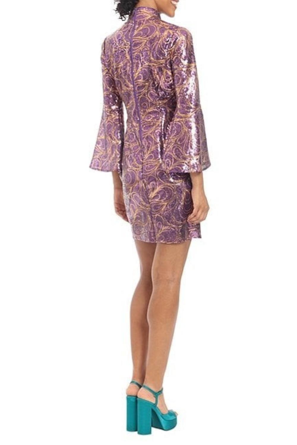 Donna Morgan - Swirl Sequin Bell Sleeve Party Dress