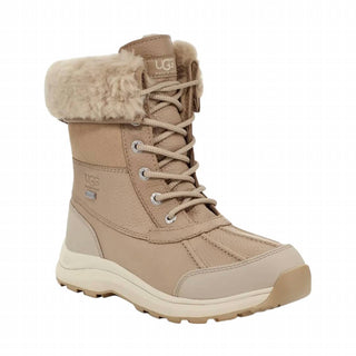 Ugg - Bota Adirondack III Feminina