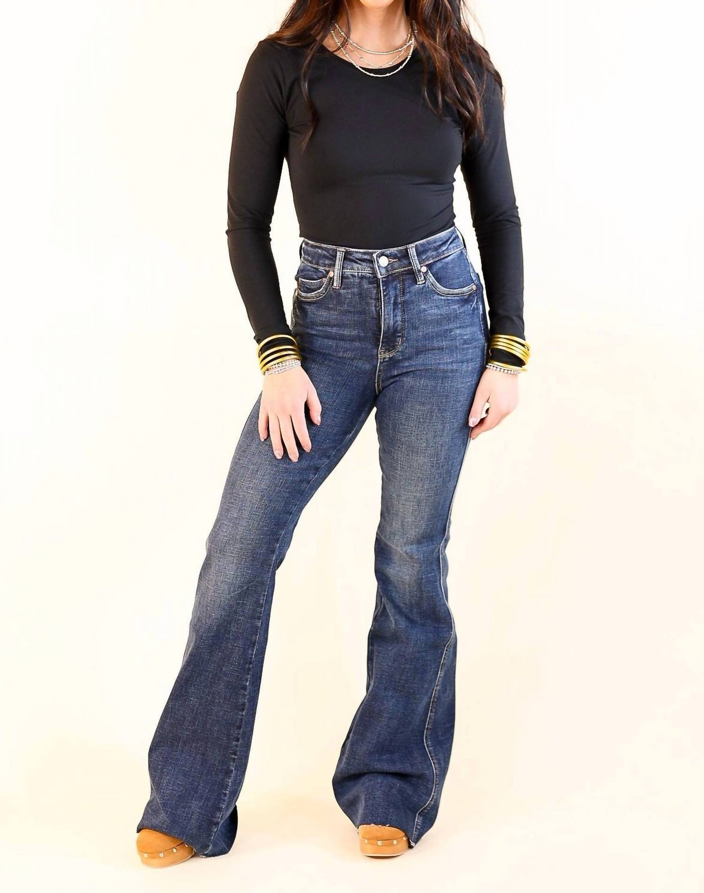 Judy Blue - Tummy Control Shield Pocket Flares Jean