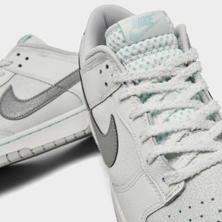 Nike - Tênis Masculino Dunk Low Retro SE
