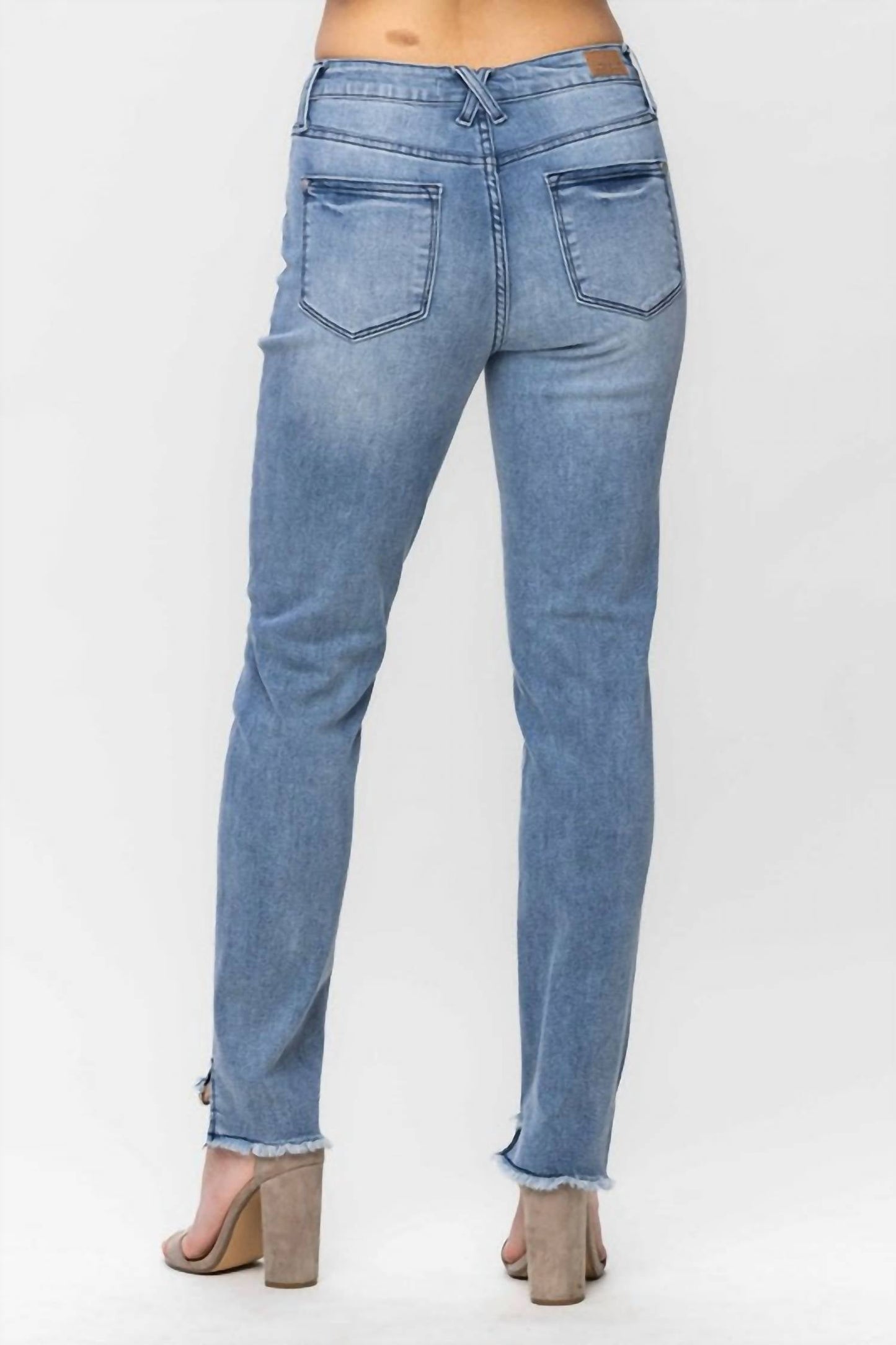 Judy Blue - Cool Denim Sustainable Relaxed Fit Jeans