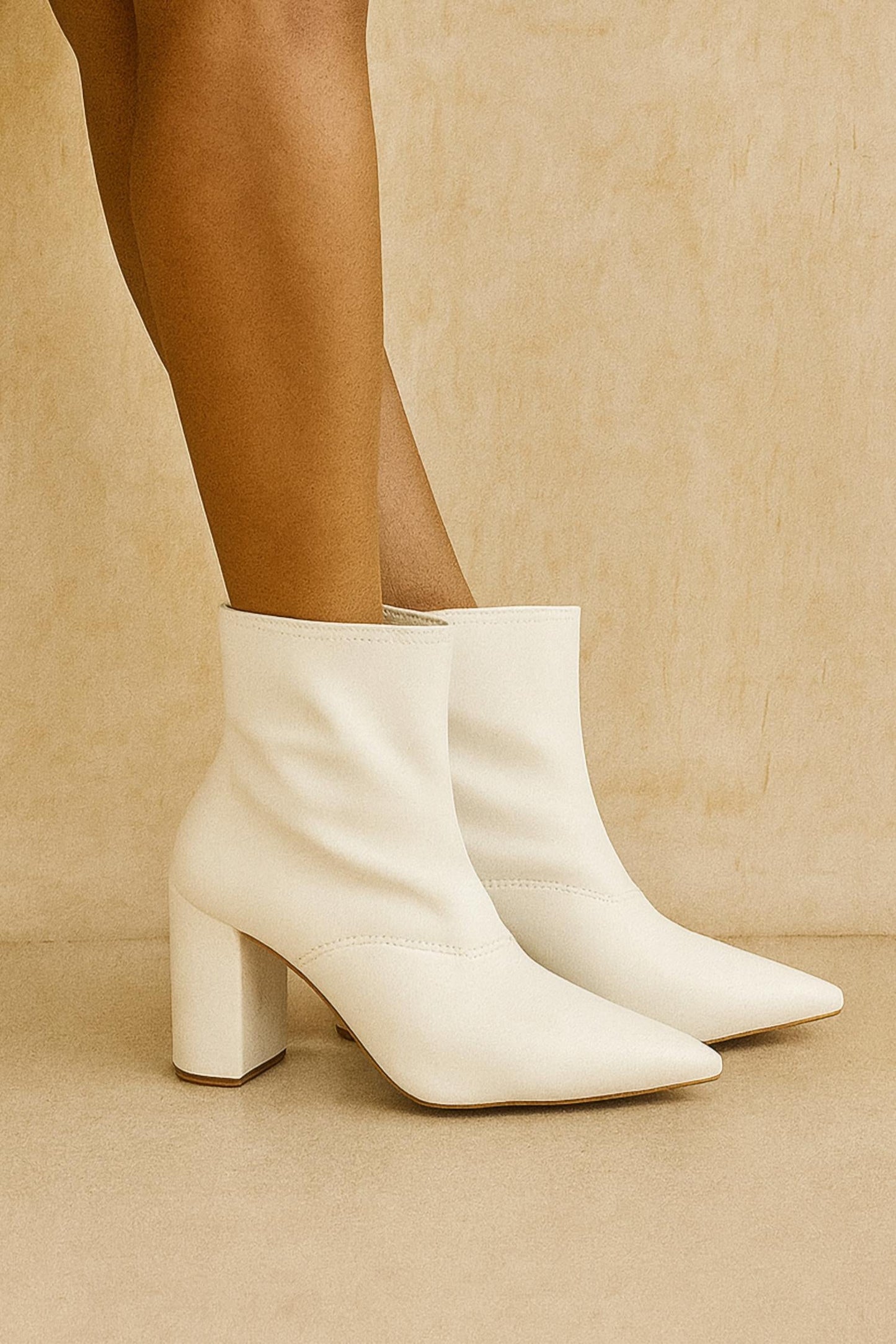 Everglades - Women's Ivory Chic Block Heel Ankle Boots