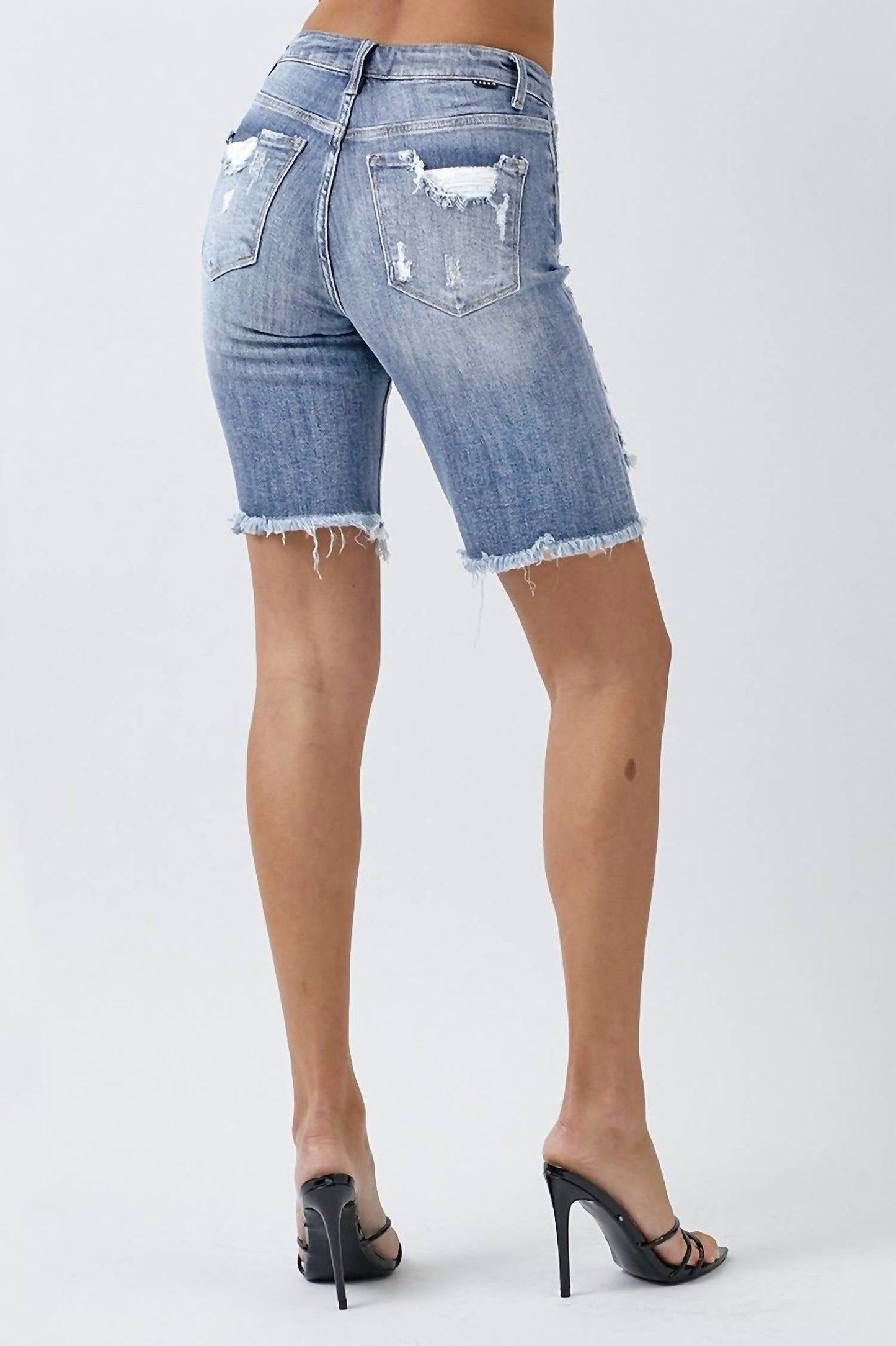 Risen - HIGH-RISE BERMUDA SHORTS