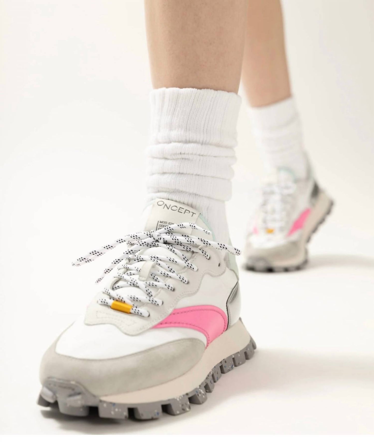 Oncept - Women's Osaka Sneakers