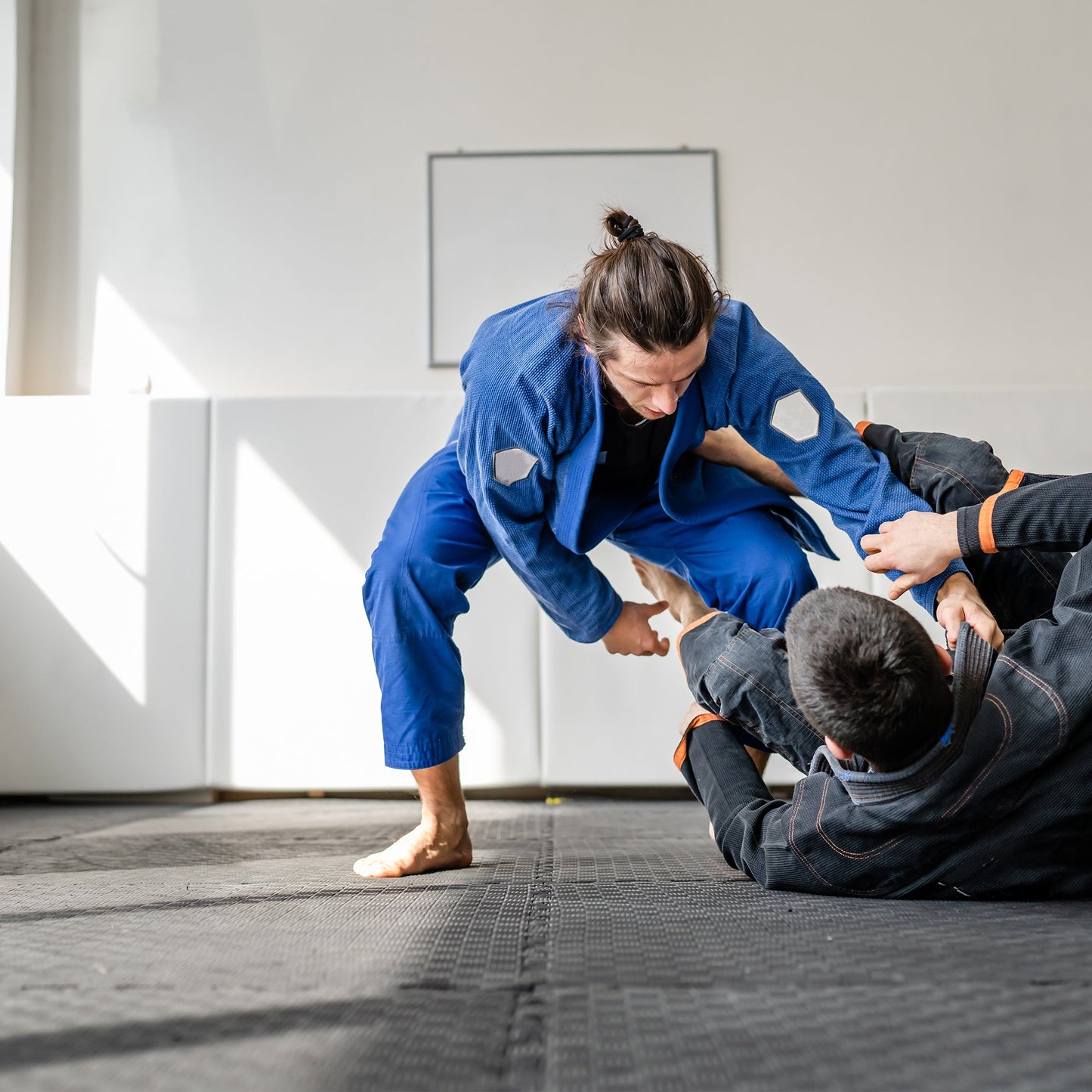 Tapete de exercícios de espuma EVA interligada de 144 pés quadrados da BalanceFrom Fitness, cinza