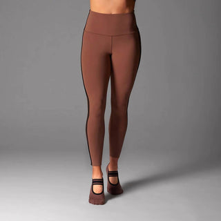 Tavi - Legging justa listrada 7/8 de cintura alta