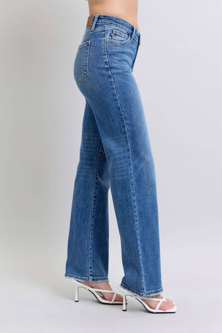 Judy Blue - Calça jeans reta com cintura alta e frente em V