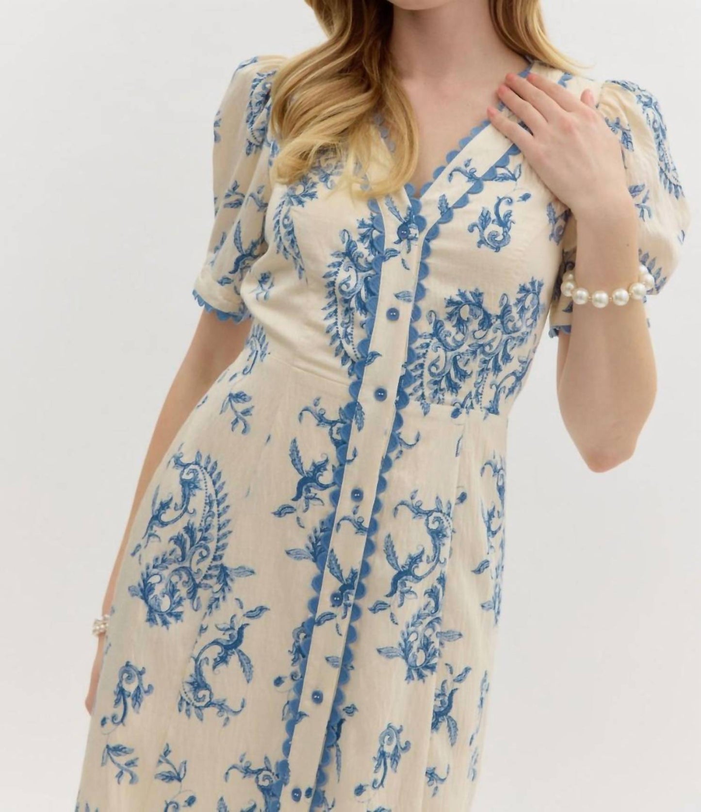 Entro - Vintage Midi Dress with button front and tie