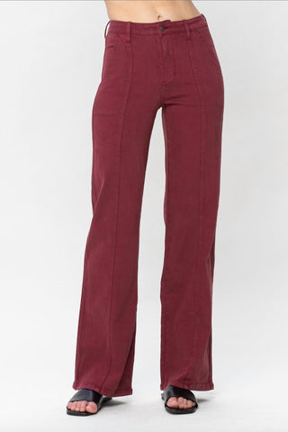 Judy Blue - Calça Jeans com Costura Frontal
