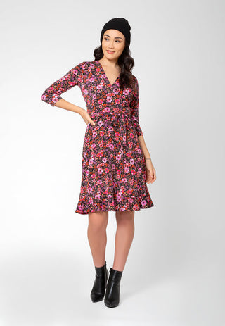 Vestido feminino Leota Perfect Wrap com babados e bainha vermelha