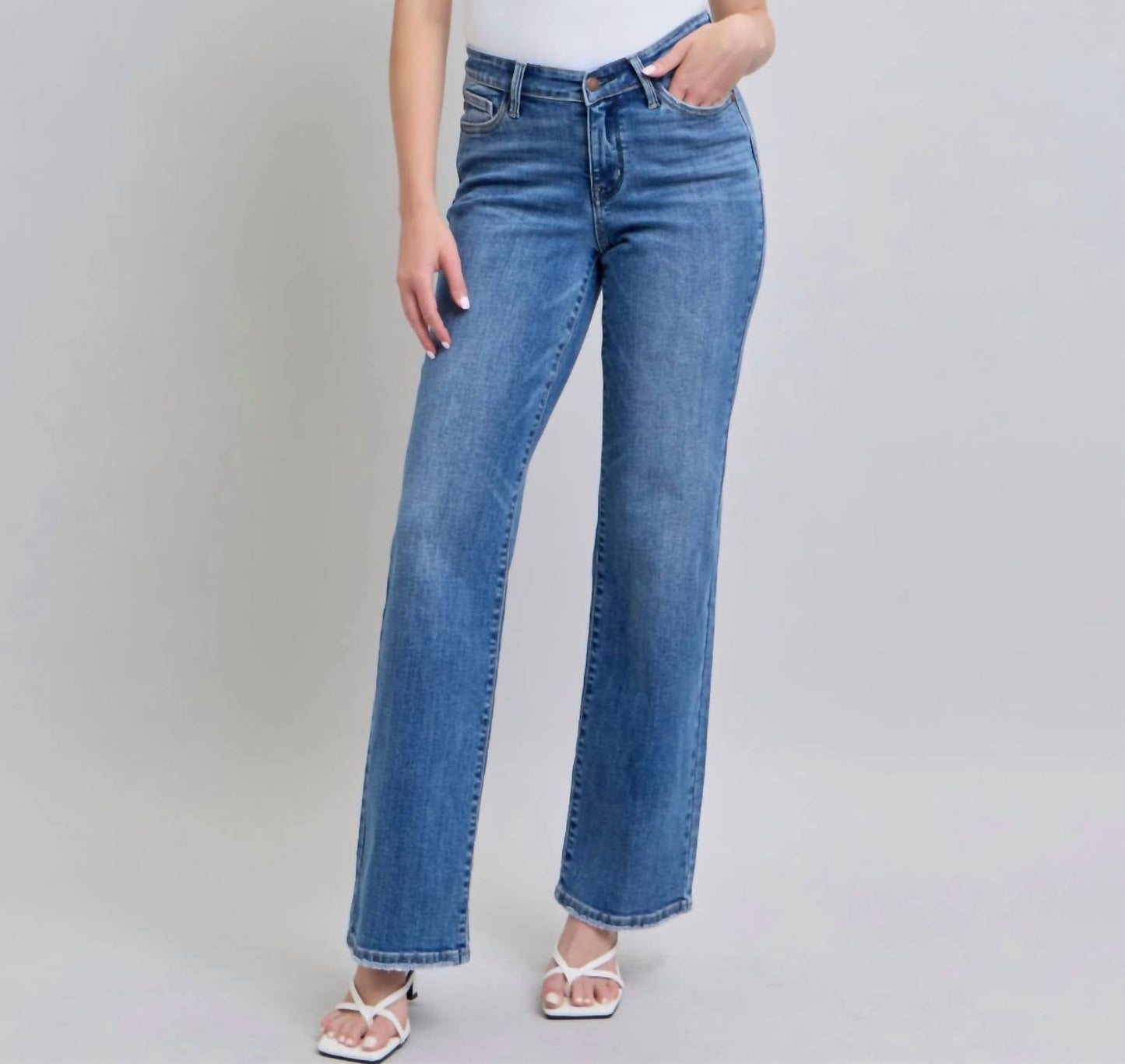 Judy Blue - Samantha Mid Rise V-front Straight Leg Jeans