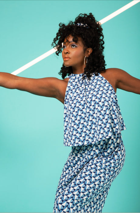 Macacão curto feminino Leota Skyler com perna larga e azul