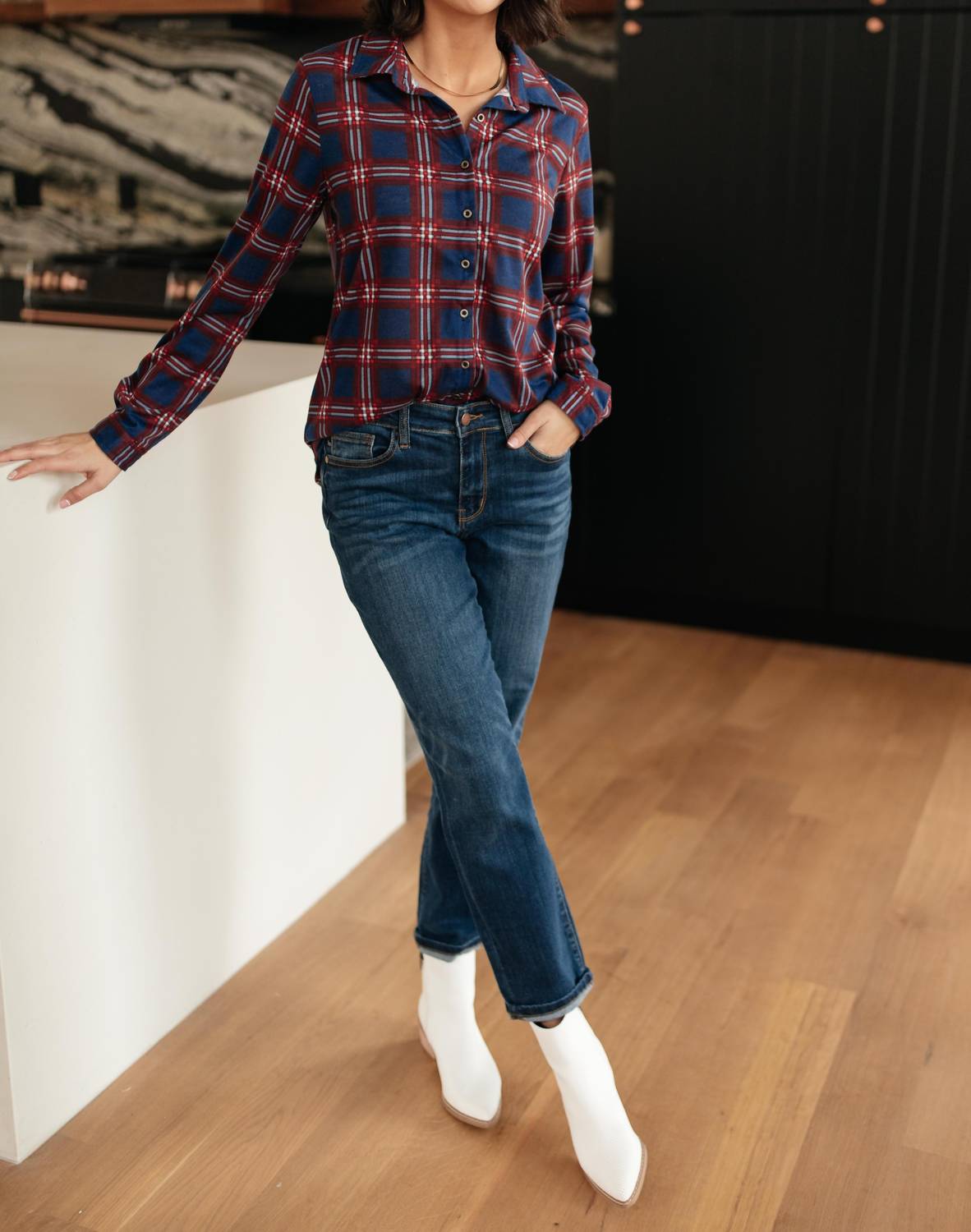 Ninexis - Grid Girl Button Down Shirt