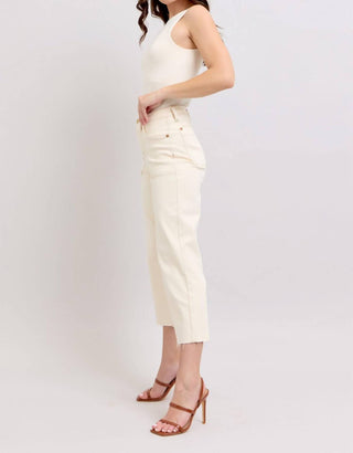 Judy Blue - Calça Jeans Larga Cropped de Cintura Alta