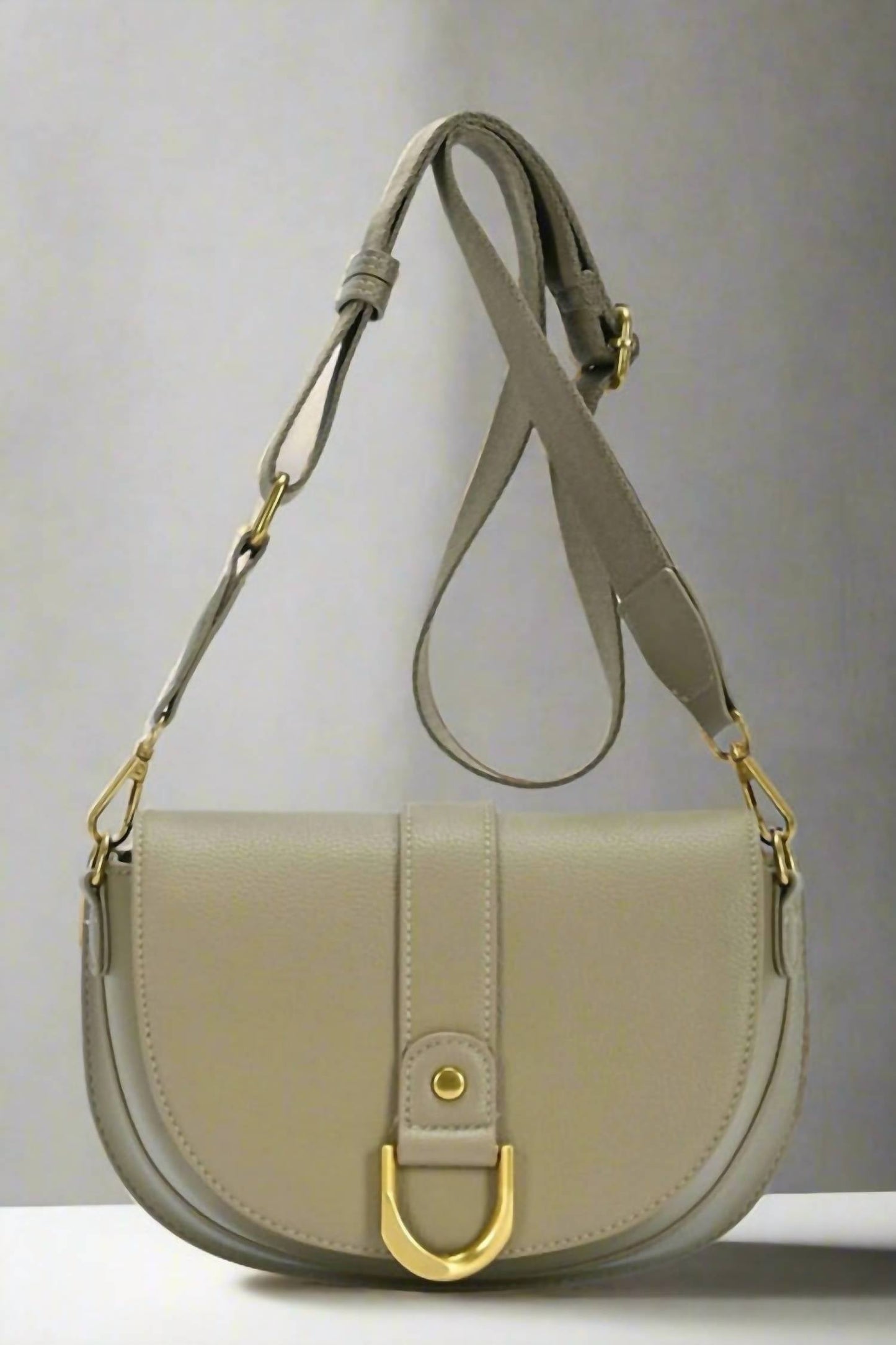 Mimi Wholesale - Women's Allie Saddle Crossbody Bag