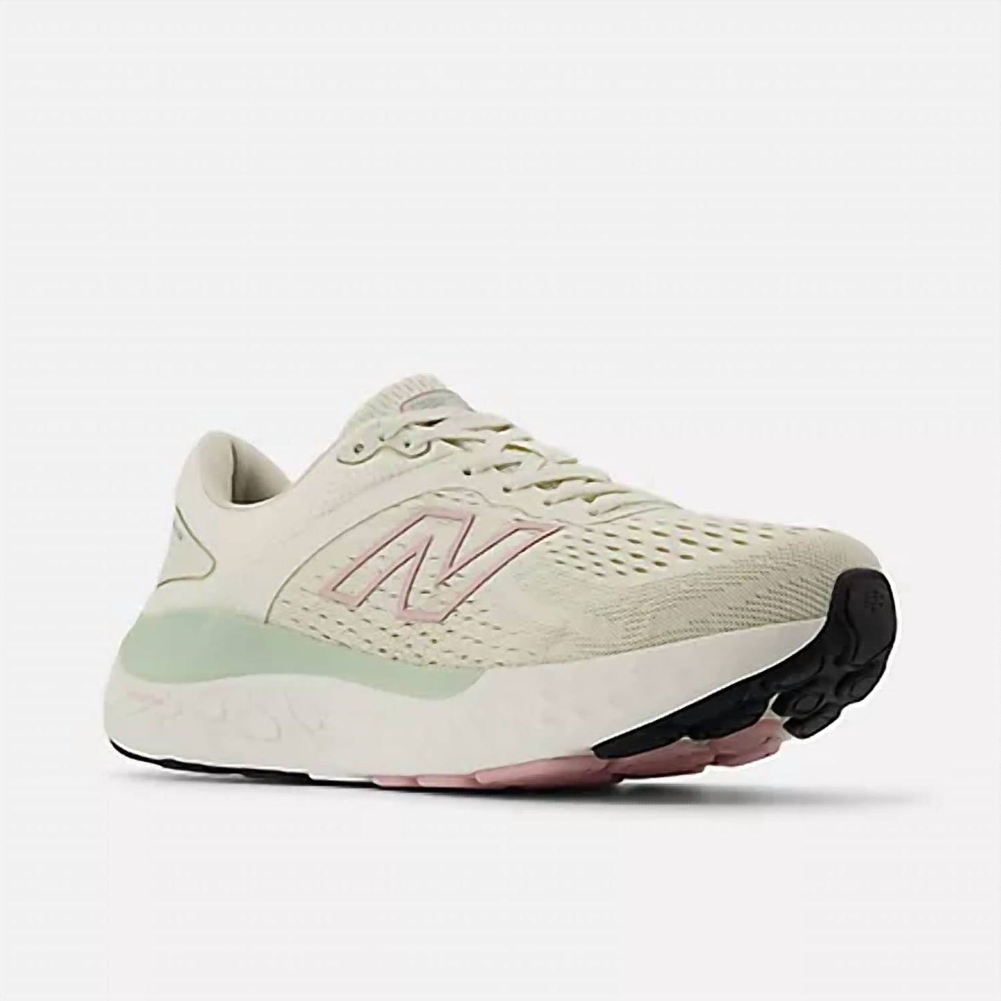 New Balance - Women's Fresh Foam X 1540v4 Sneakers