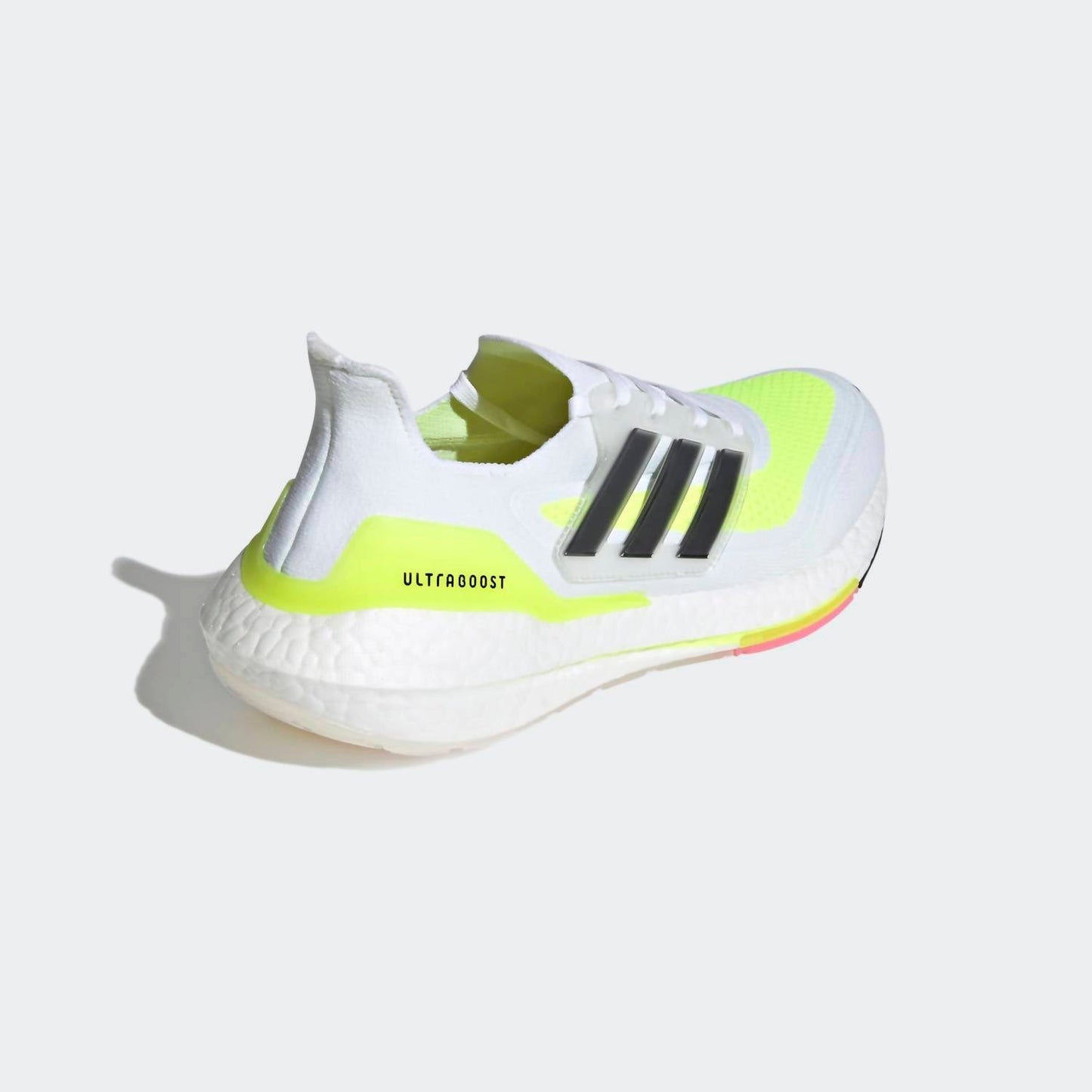 Adidas - Men's Ultraboost 21 Athletic Shoes