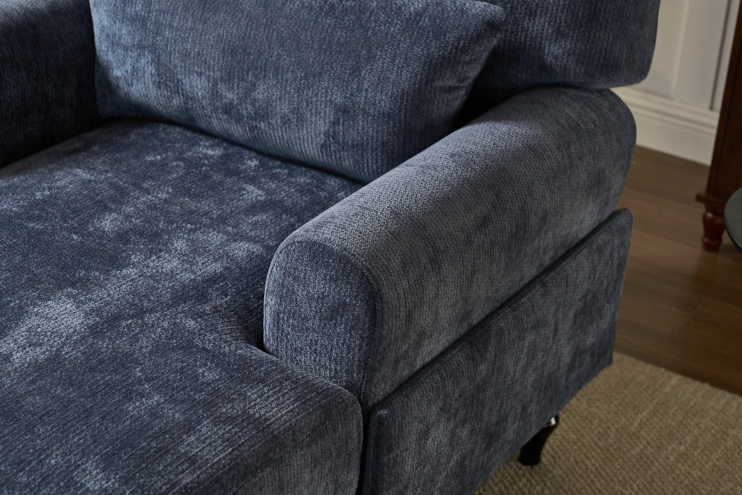 Modern Chaise Lounge Upholstered Indoor Recliner