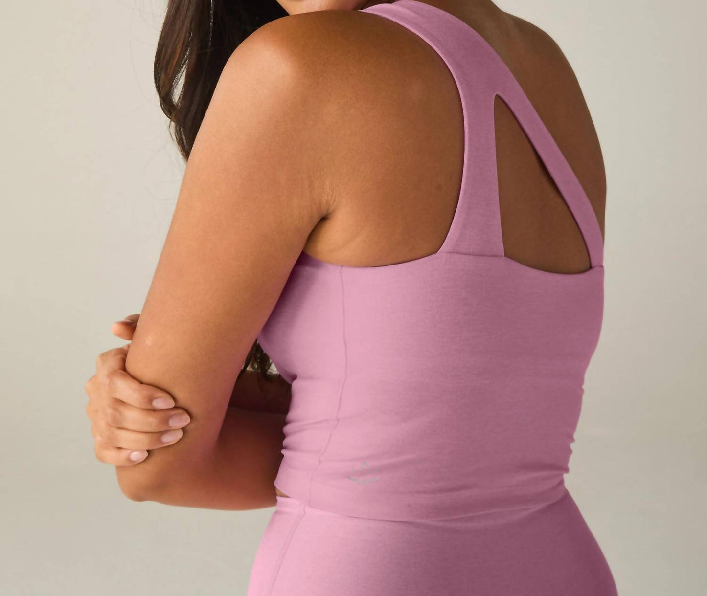 Beyond Yoga - Spacedye The Bold Shoulder Cropped Tank Top