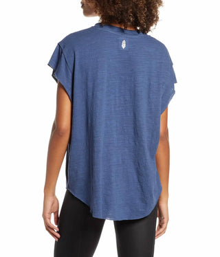 Free People - Camiseta Faça uma Caminhada