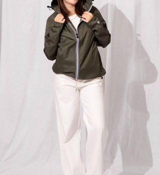 08 Lifestyle - Torba Packable Rain Jacket