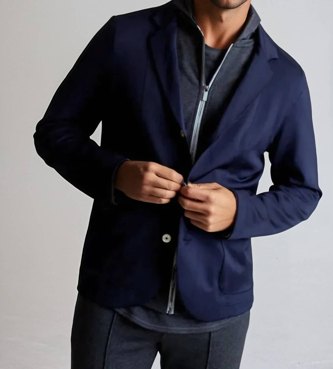 Buki - In-flight Stretch Blazer