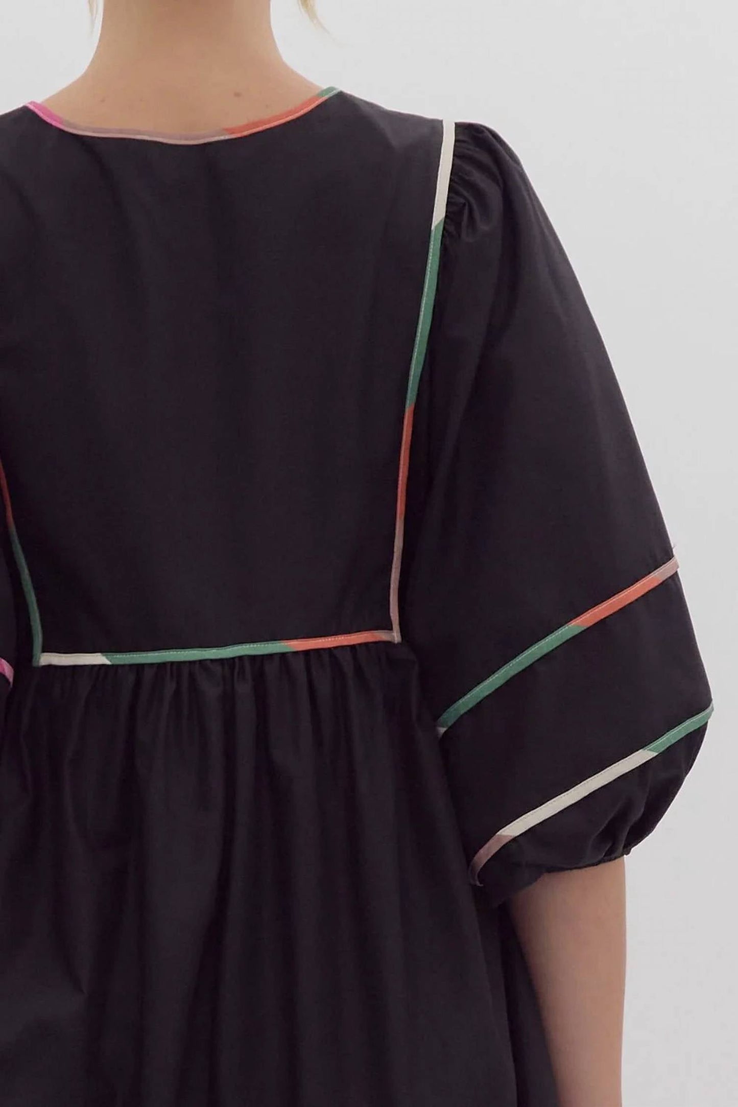 Entro - Solid Split V-neck Mini Dress