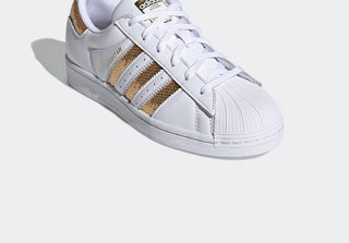 Adidas - Tênis Superstar Feminino
