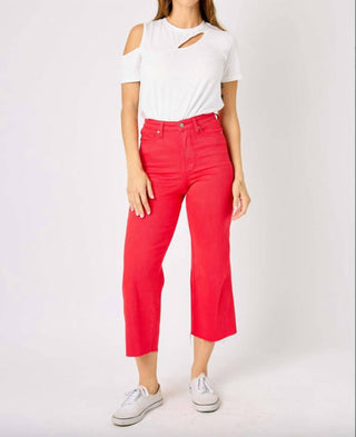 Judy Blue - Calça Jeans Cropped com Controle de Barriga
