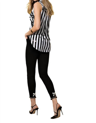 Frank Lyman - Calça Jeans Slim com Detalhe de Laço de Pérola