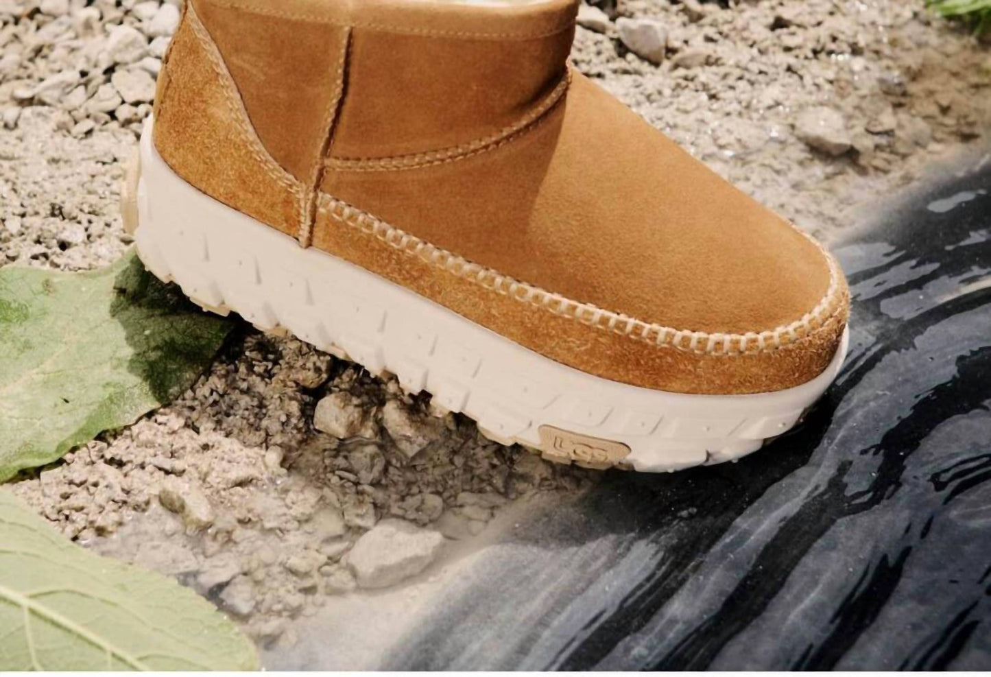 Ugg - Botas Mini Venture Daze Ultra Femininas