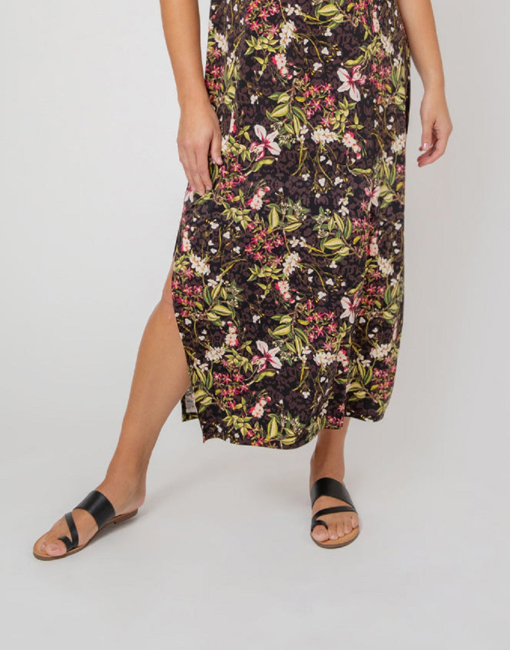 Vestido longo Eva feminino Leota marrom tamanho 3X