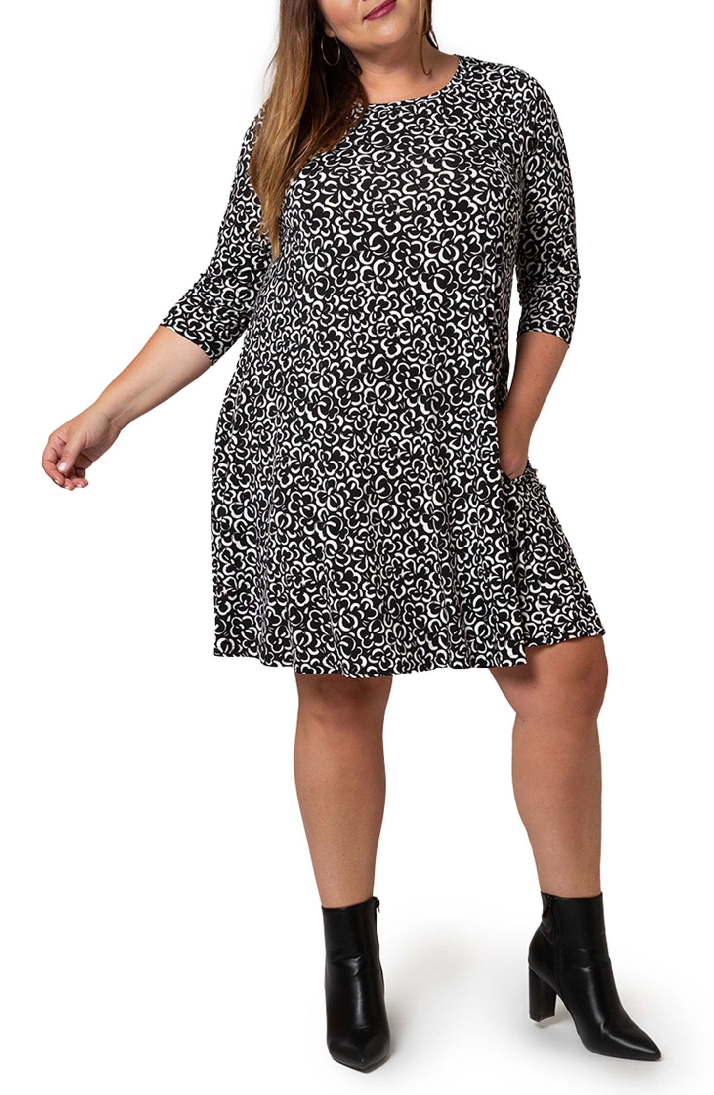 Vestido Melanie Swing Leota Feminino Preto Tamanho 2X