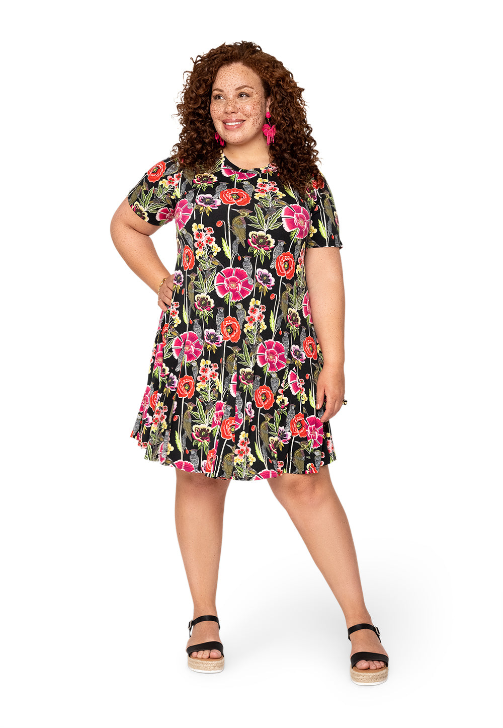 Vestido Leota Curve Serenity Garden Party Preto Multicolorido