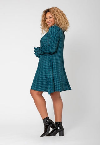 Vestido fluido com mangas bufantes e babados Leota Feminino (Curve)