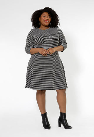 Vestido Katherine Fit And Flare da Leota Feminino (Curve) Preto