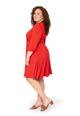 Vestido Leota Curve Tanya Sólido Cereja Barbados