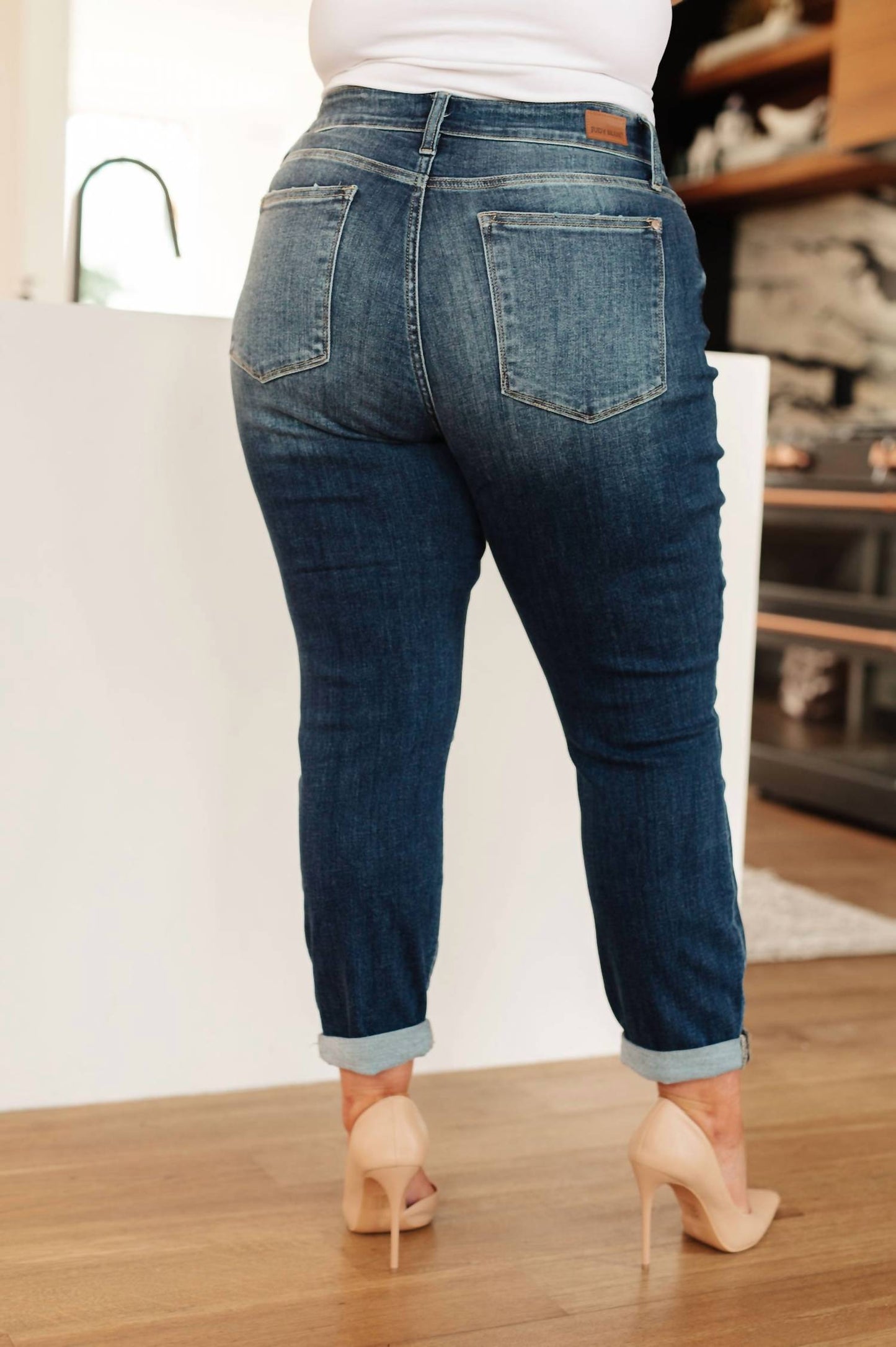 Judy Blue - Mid Rise Boyfriend Jeans - Plus